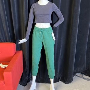 Ebb to street long sleeve (built in bra)